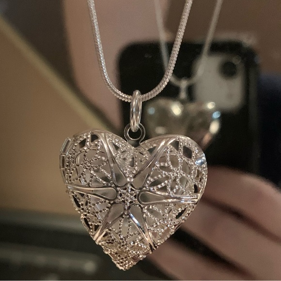 ❤️TRULY STUNNING 18” LOCK AND CHAIN IS MADE WITH AAA+ QUALITY TIBETAN SILVER❤️ - Picture 1 of 12